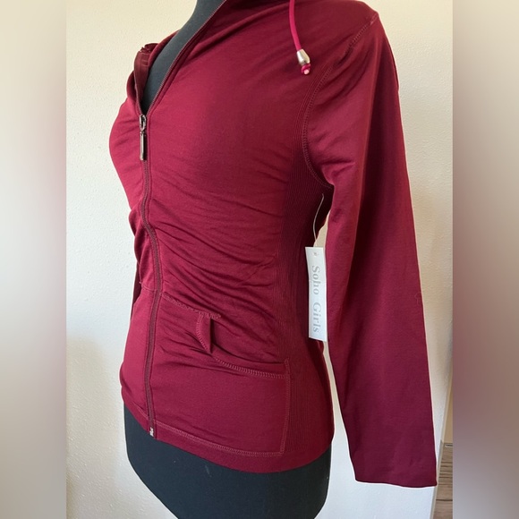 Soho Girls Athletic‎ Jacket Color Burgandy - Picture 1 of 5